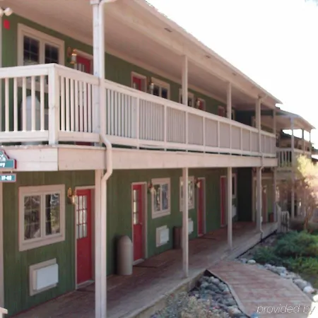 Yarrow Golf And Conference Resort